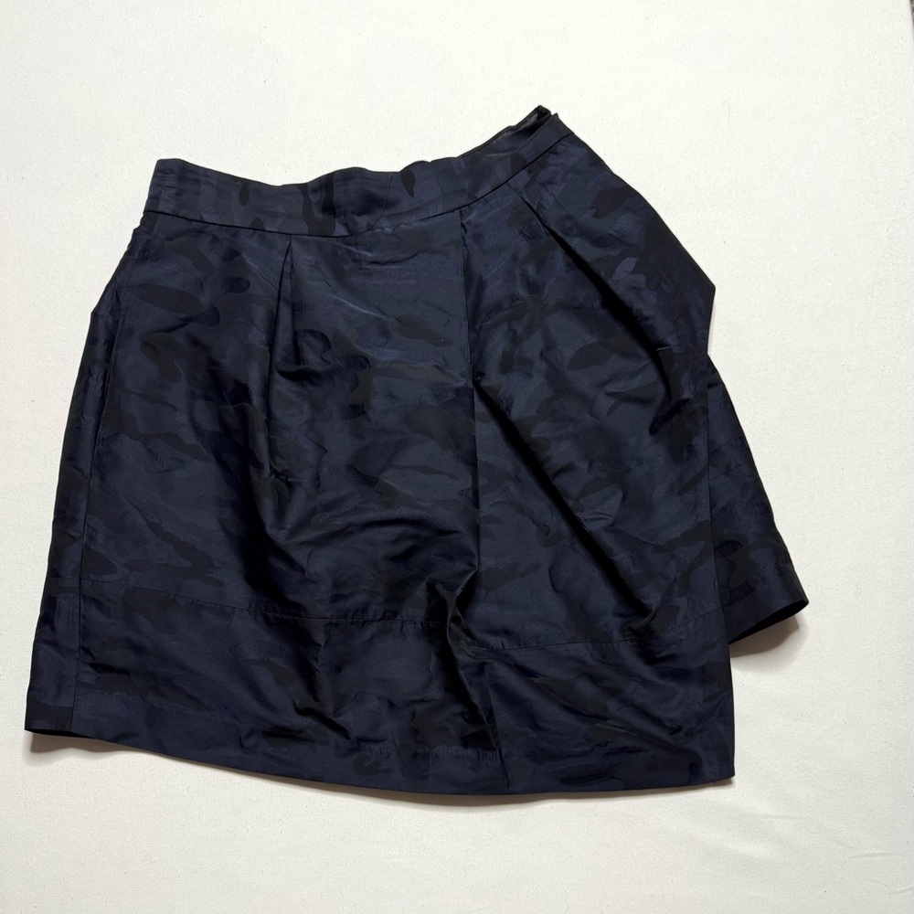 Banana Republic Black& Blue Camo Asymmetric Eddy Mini Skirt w/Pockets Size 8 - Picture 3 of 7